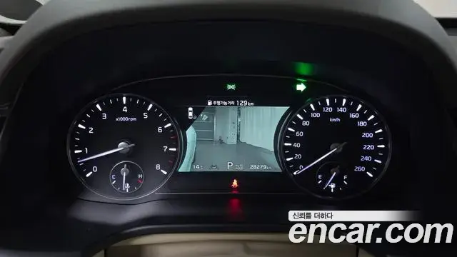 Kia The K9 2022 — ფოტო 6/20