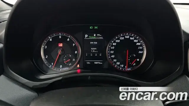 Hyundai Veloster 2018 — ფოტო 18/20