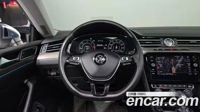 Volkswagen Arteon 2019 — Photo 18/20