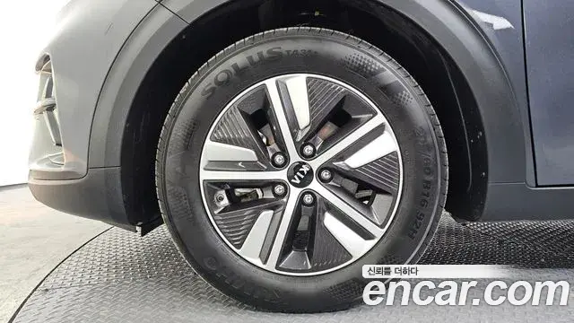 Kia Niro 2019 — Şəkil 10/20