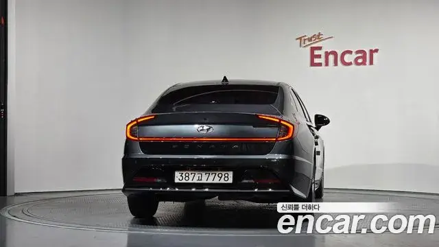 Hyundai Sonata Hybrid 2022 — Şəkil 3/20