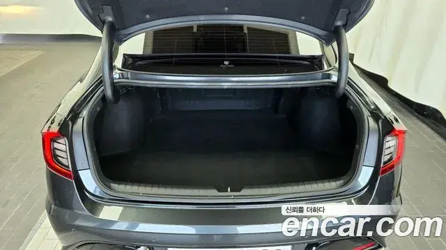 Hyundai Sonata Hybrid 2022 — Şəkil 15/20