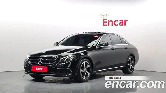 Mercedes-Benz E-Class 2019 — Şəkil 18/20