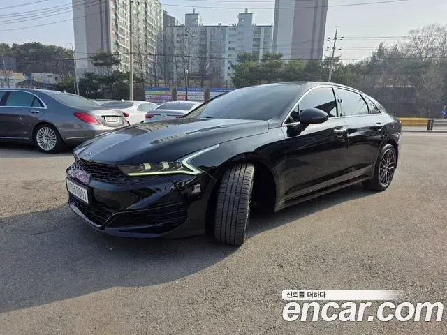 Kia K5 2021 — ფოტო 18/20