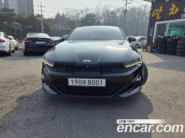Kia K5 2021 — ფოტო 15/20