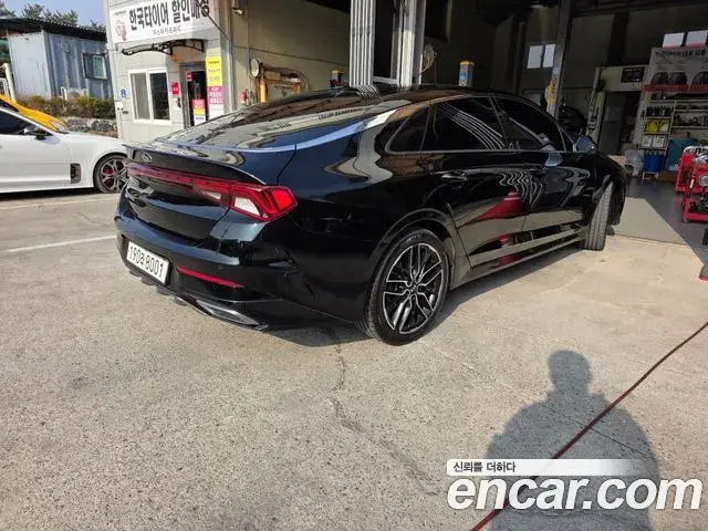 Kia K5 2021 — ფოტო 6/20