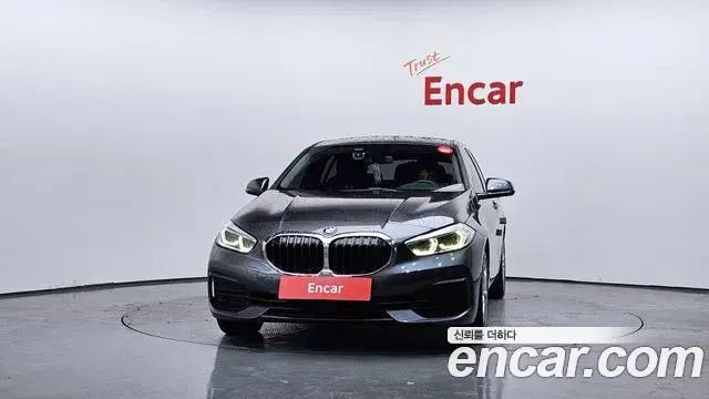 BMW 1 Series 2020 — ფოტო 16/20