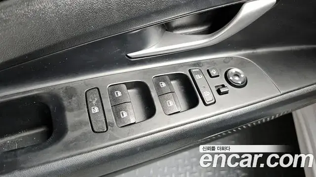 Hyundai Avante 2020 — Фото 14/20