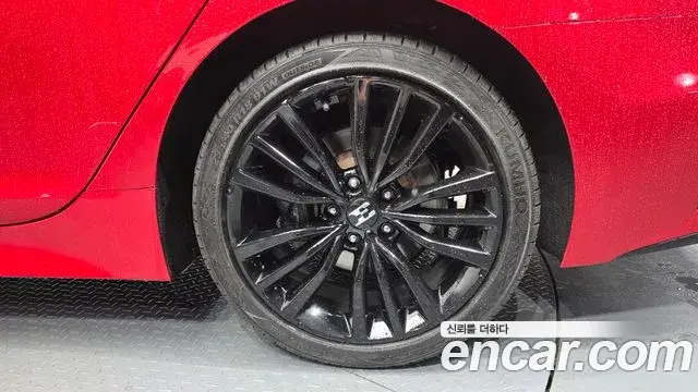 Kia Stinger 2018 — Photo 19/20