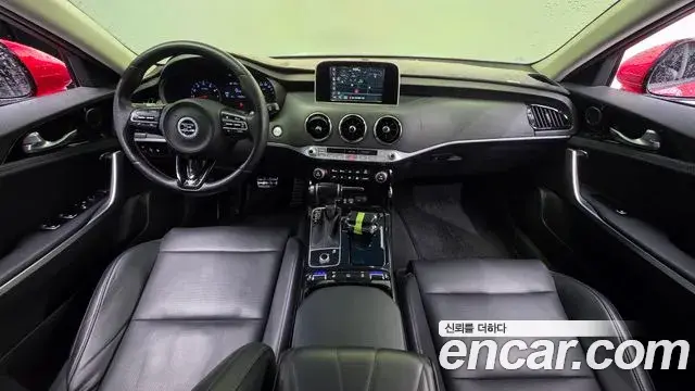 Kia Stinger 2018 — Photo 12/20