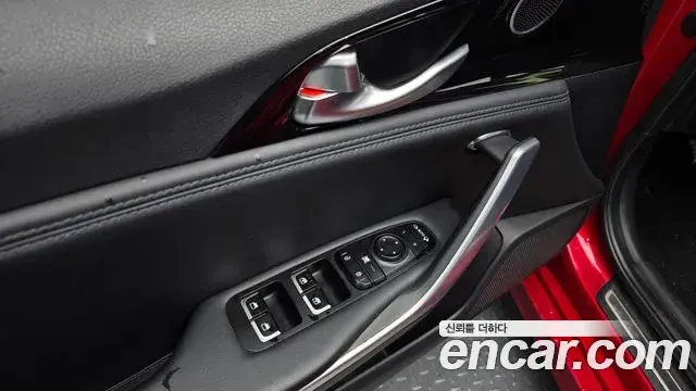 Kia Stinger 2018 — Photo 9/20