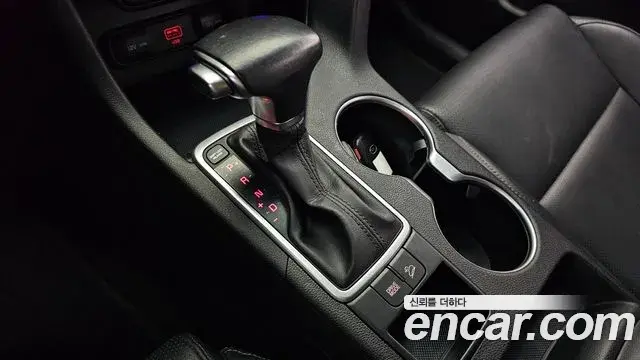 Kia Sportage The Bold 2019 — Photo 13/20