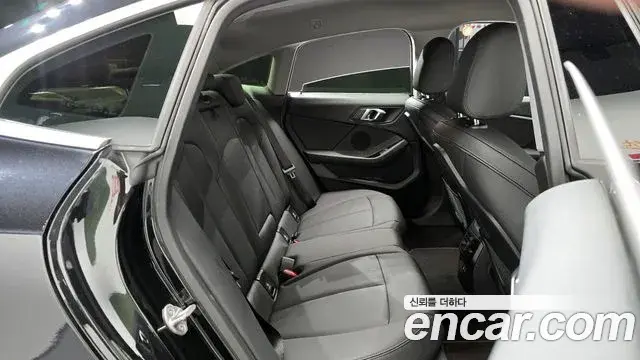 BMW 2 Series Gran Coupe 2024 — Фото 12/20