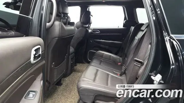 Jeep Grand Cherokee 2018 — Photo 1/20