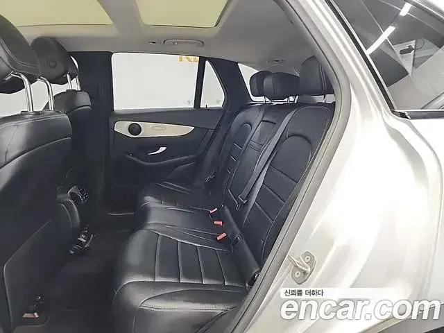 Mercedes-Benz GLC-Class 2018 — Фото 12/18