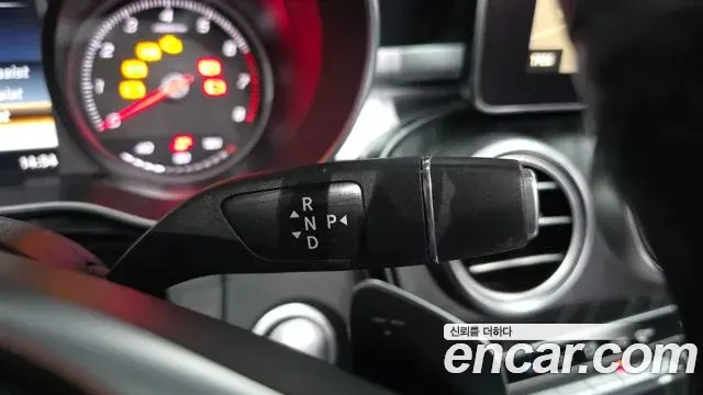 Mercedes-Benz C-Class 2018 — ფოტო 20/20