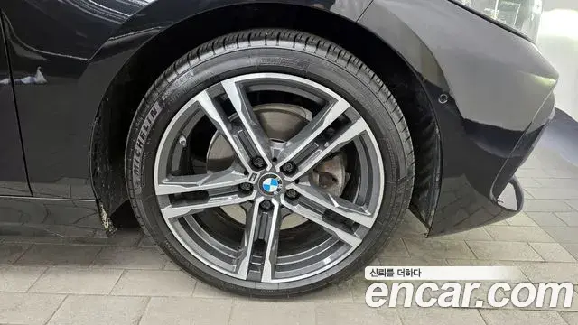 BMW 1 Series 2021 — Photo 9/20