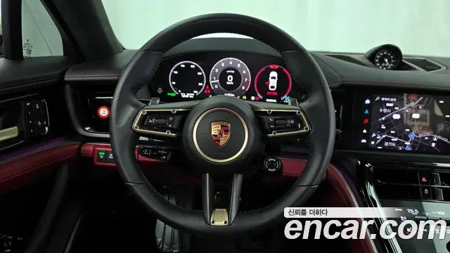 Porsche Panamera 2025 — ფოტო 7/20