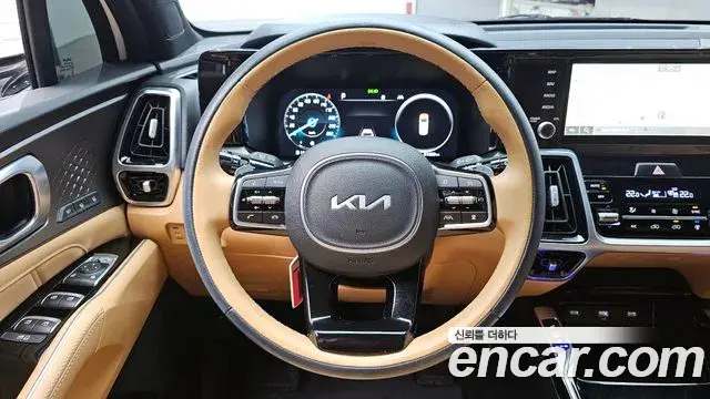 Kia Sorento 2023 — Фото 13/20