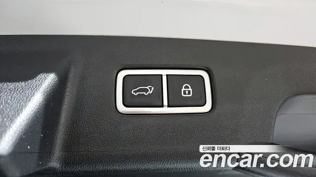 Kia Sorento 2023 — Фото 20/20