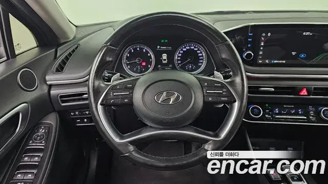 Hyundai Sonata 2021 — Фото 14/20