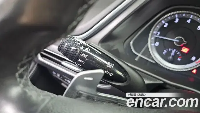 Hyundai Sonata 2021 — Фото 19/20