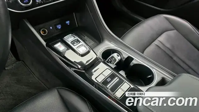 Hyundai Sonata Hybrid 2021 — Şəkil 1/20