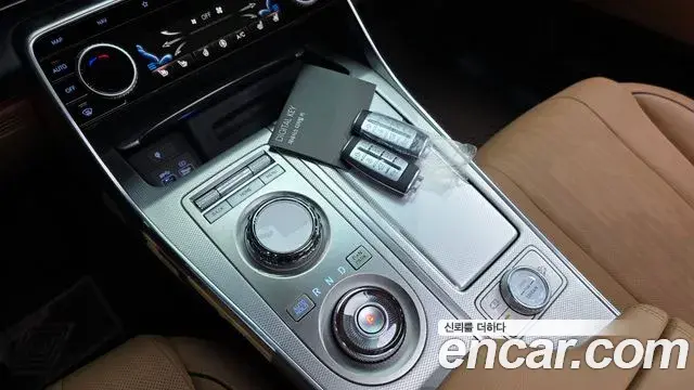 Genesis GV80 2023 — ფოტო 12/20