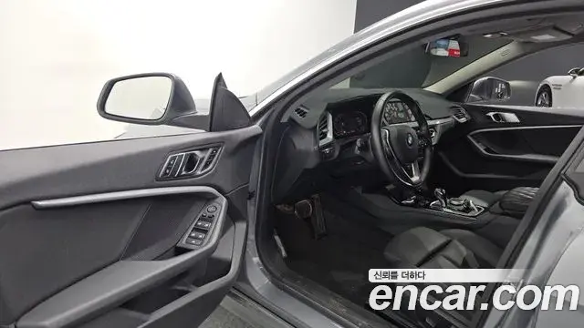 BMW 2 Series Gran Coupe 2022 — Photo 6/20