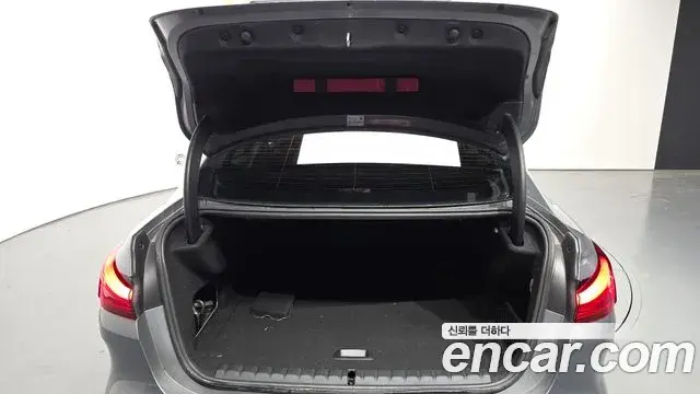 BMW 2 Series Gran Coupe 2022 — Photo 19/20