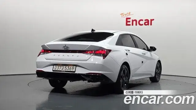 Hyundai The New Avante Hybrid 2022 — Şəkil 20/20