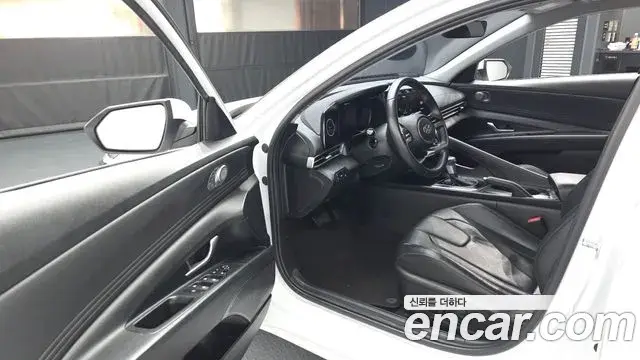 Hyundai The New Avante Hybrid 2022 — Şəkil 15/20