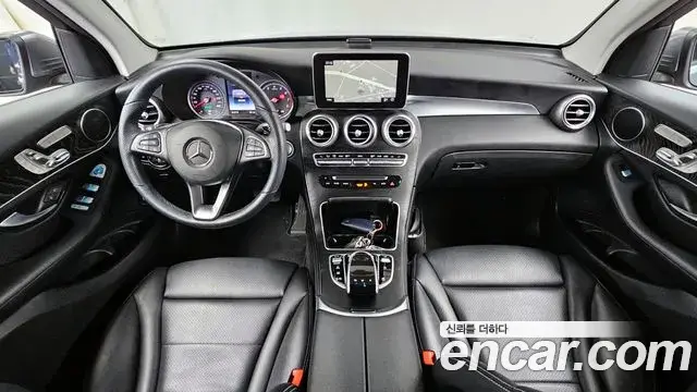 Mercedes-Benz GLC-Class 2019 — Şəkil 6/20