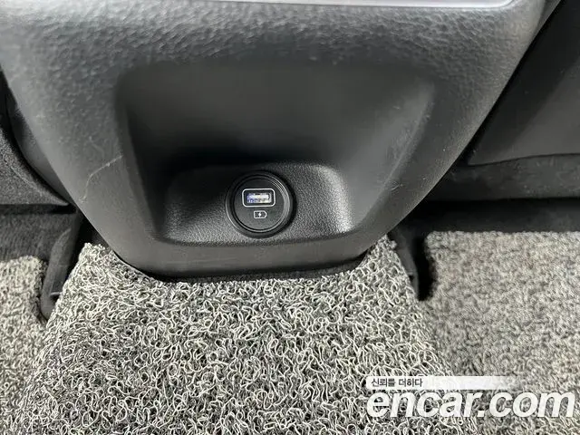 Hyundai Sonata Hybrid 2019 — Photo 9/20