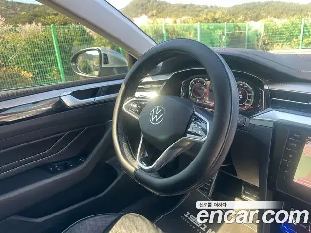 Volkswagen Arteon 2022 — Şəkil 10/15
