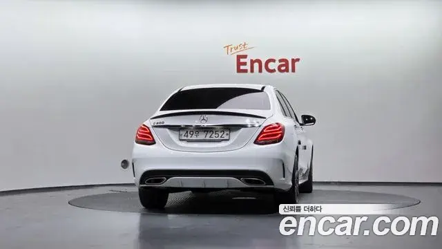 Mercedes-Benz C-Class 2018 — Фото 4/20