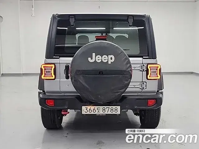 Jeep Wrangler 2018 — Photo 15/18