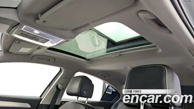 Volkswagen Passat GT 2022 — Şəkil 29/34