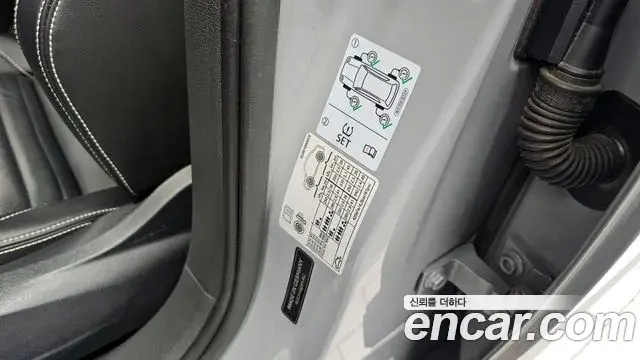 Volkswagen Passat GT 2022 — Şəkil 22/34