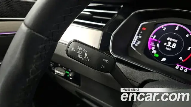 Volkswagen Passat GT 2022 — Şəkil 21/34