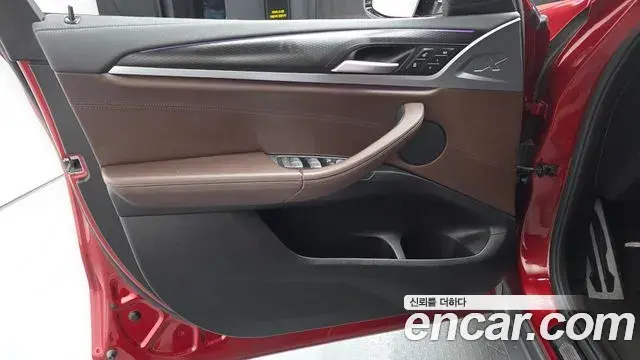 BMW X4 2020 — ფოტო 26/35