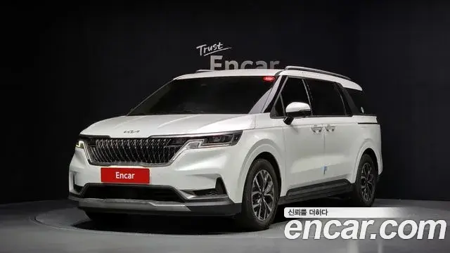 Kia Carnival 2022 — Фото 9/20