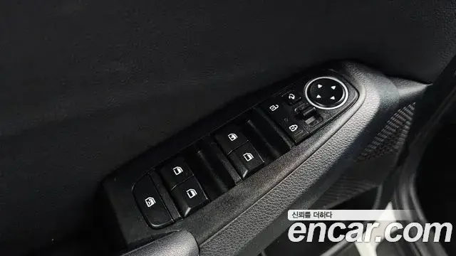Kia Seltos 2022 — Photo 17/30