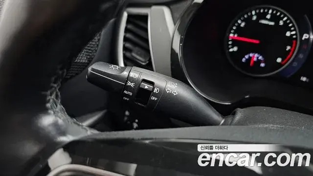 Kia Seltos 2022 — Photo 13/30