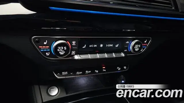 Audi Q5 2022 — ფოტო 17/33