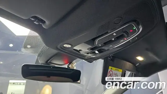 Audi Q5 2022 — ფოტო 2/33
