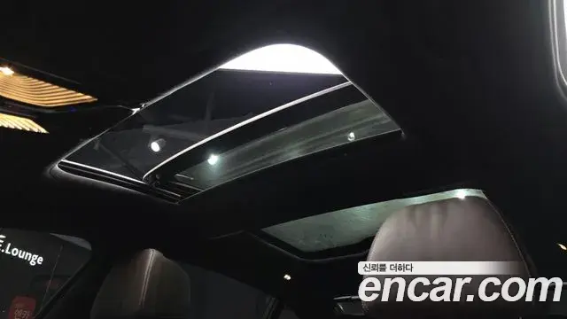 BMW 7 Series 2022 — Şəkil 32/38