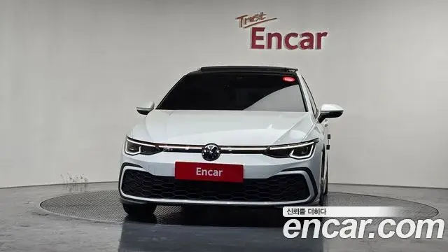 Volkswagen Golf 2024 — ფოტო 25/34