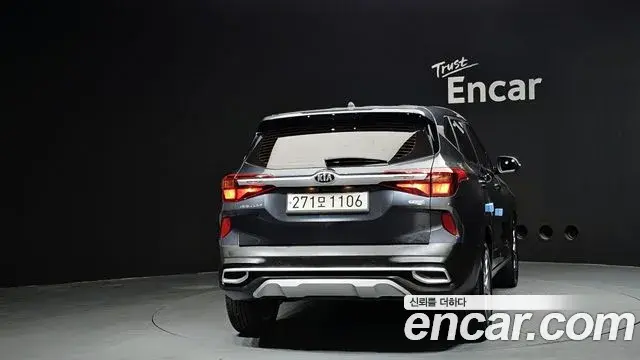 Kia Seltos 2021 — ფოტო 33/33