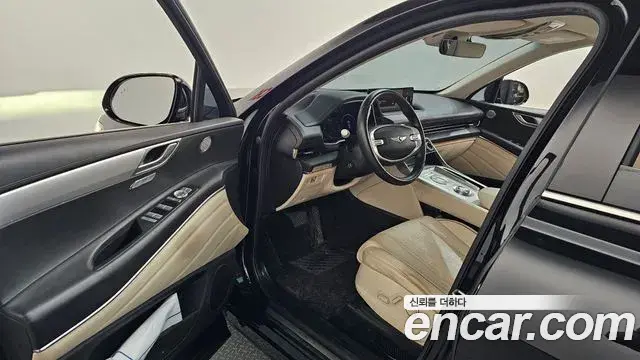 Genesis GV80 2020 — ფოტო 18/41